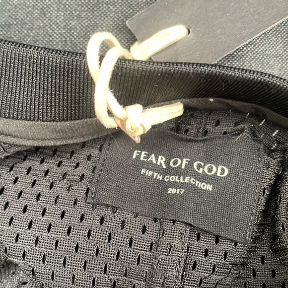 Fear of God Fifth Collection Jersey Shirt - Picture 6 of 6